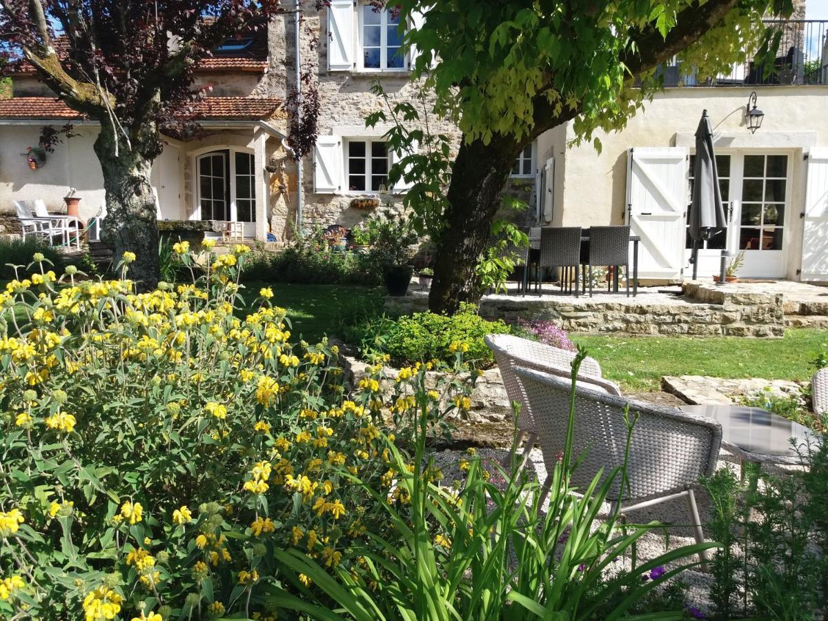 Saint-Pierre-Toirac Les Trois Prunelles מראה חיצוני תמונה